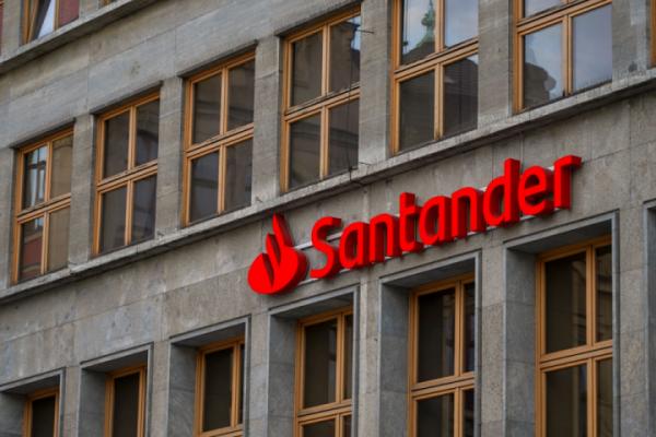 Santander Break into the Sub-4% 2-Year Fixed Rate Market 