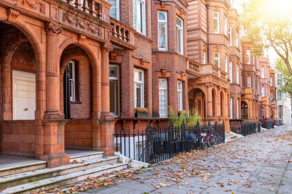 UK House Prices Reach a Record High in October 2024